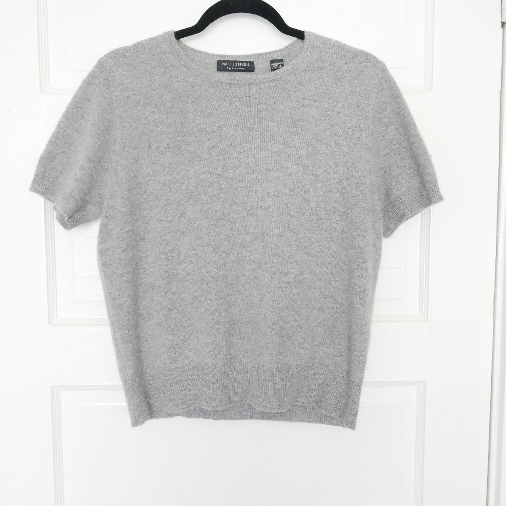 Valerie Stevens 100% Cashmere 2 ply Gray Sweater
